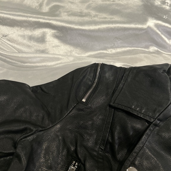♡ leather jacket ♡ - Picture 2 of 3